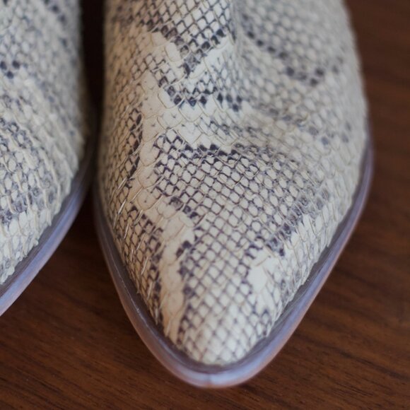 Sarto Women’s Leather Snake Skin Ankle Boots - Picture 4 of 5